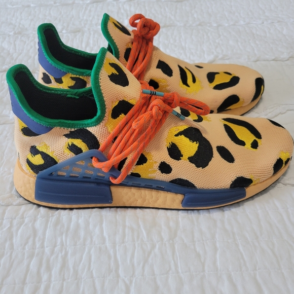 Adidas Pharrell x NMD Human Race Kicks 10.5 NWT Animal Print Pulse Amber Leopard - Picture 3 of 12